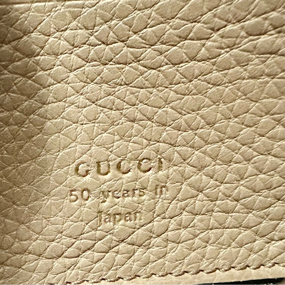 GUCCI pink calfskin wallet - Picture 7 of 9